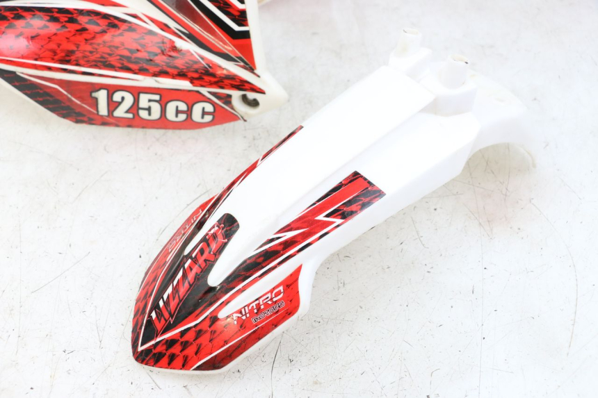 photo de KOMPLETTE VERKLEIDUNG NITRO MOTORS THUNDER 125 - Hochauflösende Nahaufnahme