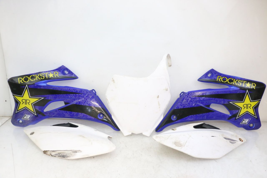 photo de KOMPLETTE VERKLEIDUNG YAMAHA YZ-F YZF 250 (2007 - 2013) - Charakteristische Merkmale