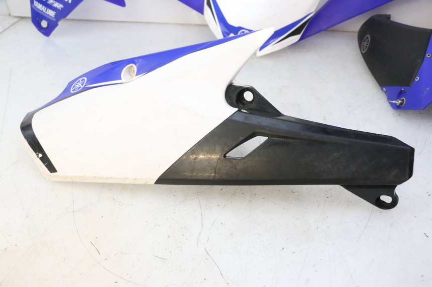 photo de KOMPLETTE VERKLEIDUNG YAMAHA YZ-F YZF 250 (2014 - 2018) - Qualität der Gebrauchtware