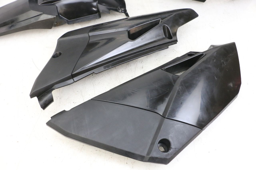 photo de KOMPLETTE VERKLEIDUNG YAMAHA YZ 85 (2002 - 2018) - Hochauflösende Nahaufnahme