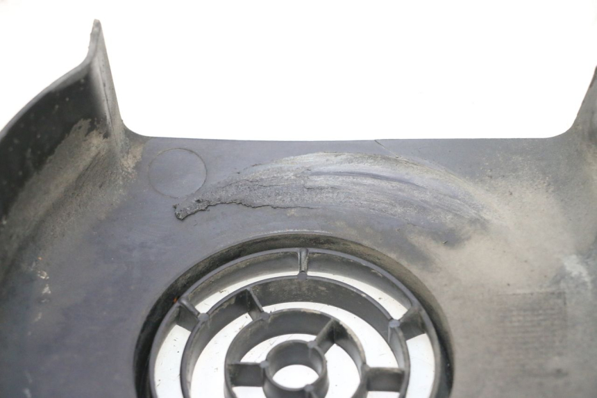 photo de ZÜNDUNGSDECKEL PEUGEOT LUDIX ONE 50 (2004 - 2006) - Details der Befestigungspunkte
