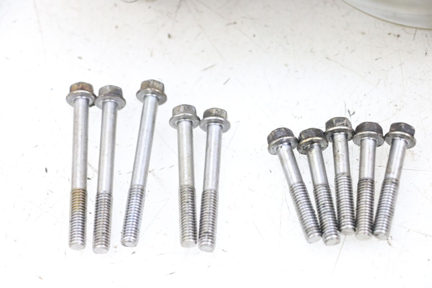 photo de ZÜNDUNGSDECKEL SUZUKI VL INTRUDER 125 (2004 - 2007) - Details der Befestigungspunkte