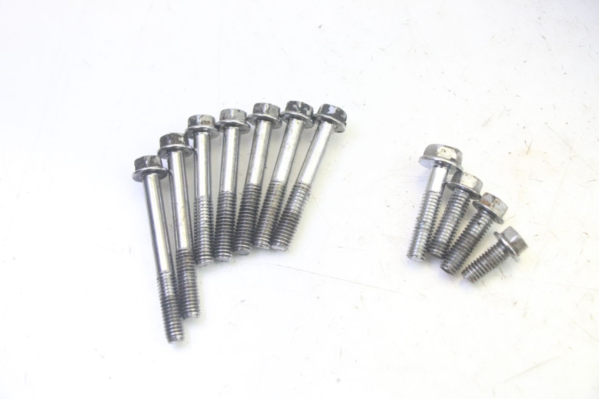 photo de ZÜNDUNGSDECKEL KYMCO ZING 125 (1997 - 2003) - Kennzeichnungen und Originalreferenzen