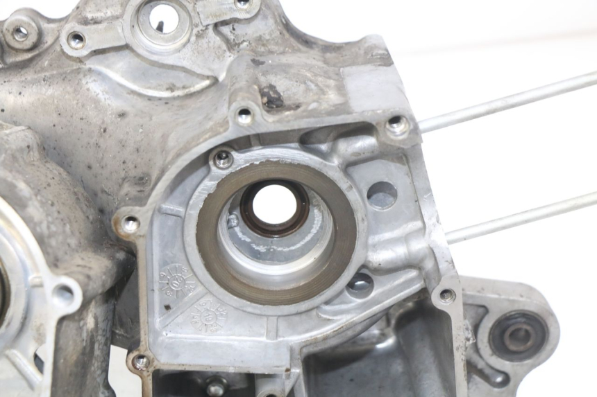 photo de UNTERER MOTORBLOCK KYMCO AGILITY 16+ 4T 50 (2018 - 2023) - Fokus auf die Struktur