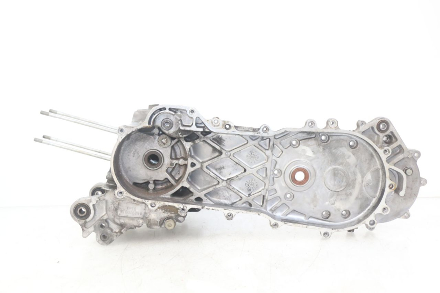 photo de UNTERER MOTORBLOCK KYMCO AGILITY 16+ 4T 50 (2018 - 2023) - Oberflächenzustand und Material