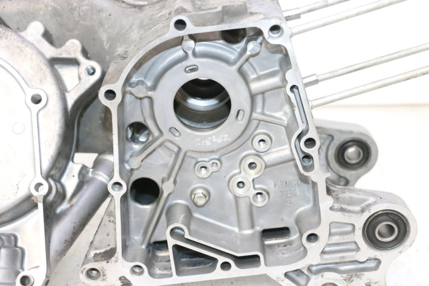 photo de UNTERER MOTORBLOCK KYMCO AGILITY 16+ 4T 50 (2018 - 2023) - Weitere Ansicht des Artikels
