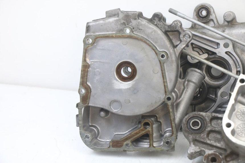 photo de UNTERER MOTORBLOCK KYMCO AGILITY 4T 50 (2018 - 2022) - Detailansicht des Bauteils