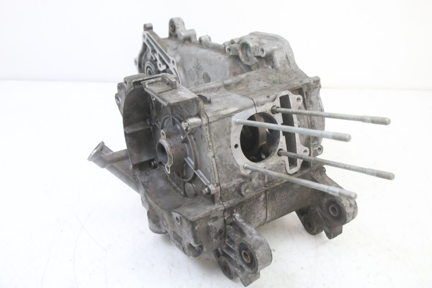 photo de UNTERER MOTORBLOCK KYMCO AGILITY 4T 50 (2018 - 2022) - Fokus auf die Struktur