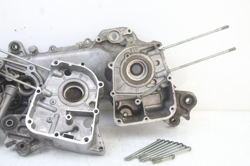 photo de UNTERER MOTORBLOCK KYMCO AGILITY 4T 50 (2018 - 2022) - Zoom auf Gebrauchszustand