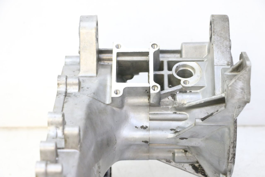 photo de MOTORBLOCK-UNTERTEIL KYMCO AGILITY NAKED RENOUVO 2T 50 (2011 - 2018) - Oberflächenzustand und Material