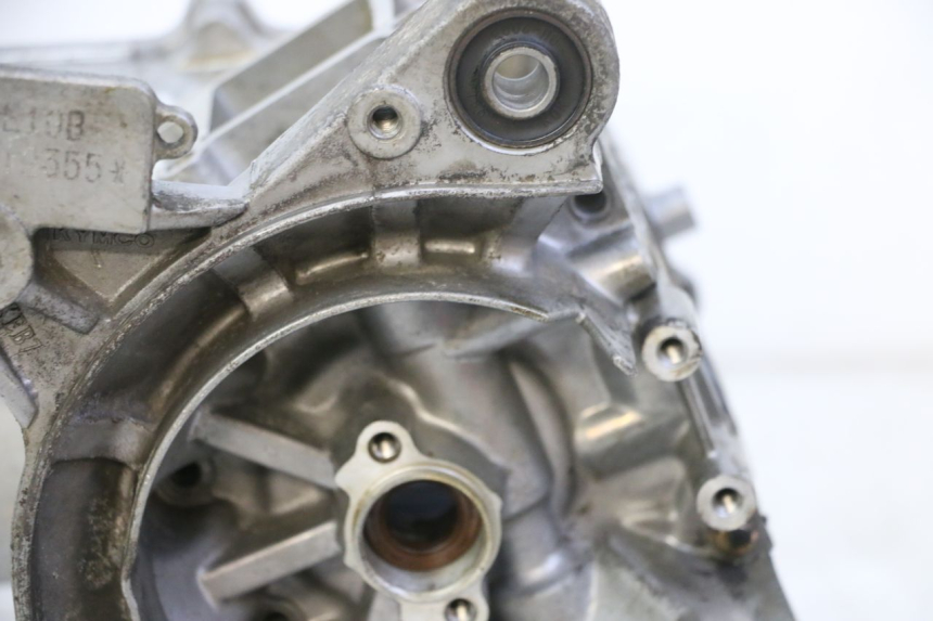 photo de MOTORBLOCK-UNTERTEIL KYMCO AGILITY NAKED RENOUVO 2T 50 (2011 - 2018) - Kennzeichnungen und Originalreferenzen