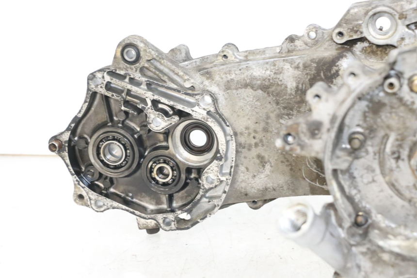 photo de KURBELGEHÄUSE KYMCO AGILITY PREMIUM 50 (2007 - 2010) - Details der Befestigungspunkte