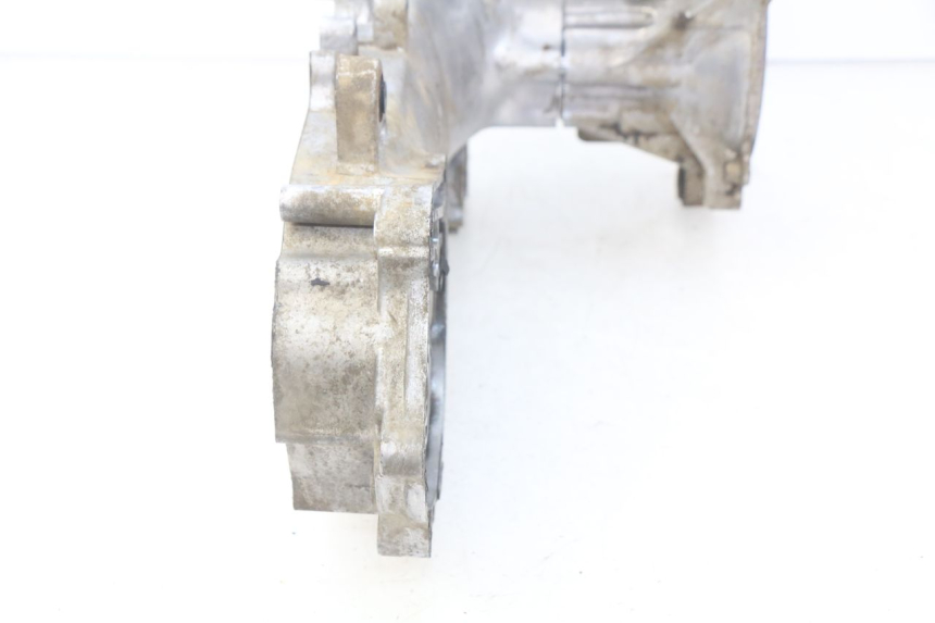 photo de MOTORBLOCK-UNTERTEIL KYMCO AGILITY RS 2T 50 (2009 - 2013) - Details der Befestigungspunkte