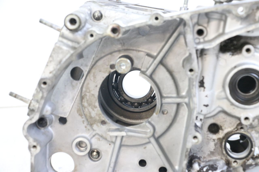 photo de Motorblock-Unterteil HYOSUNG GV AQUILA 125 (2000 - 2009) - Charakteristische Merkmale