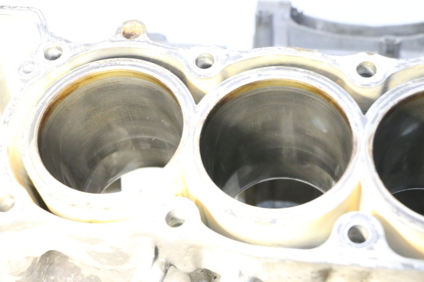 photo de KURBELGEHÄUSE HONDA CBR RR FIREBLADE 900 (1992 - 1994) - Charakteristische Merkmale