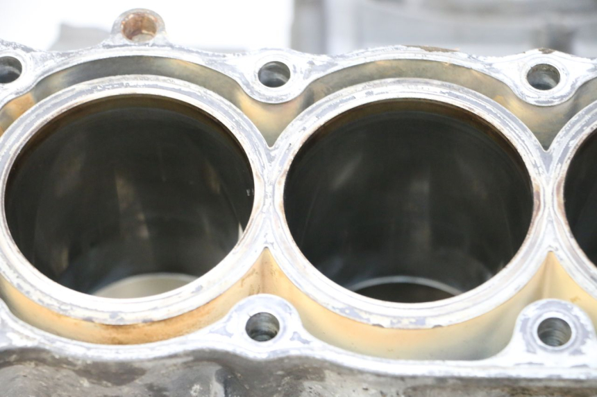 photo de KURBELGEHÄUSE HONDA CBR RR FIREBLADE 900 (1992 - 1994) - Hochauflösende Nahaufnahme