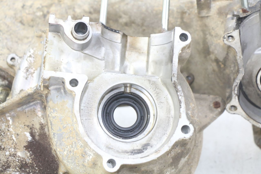 photo de MOTORBLOCK-UNTERTEIL SUZUKI CP 80 (1985 - 1996) - Weitere Ansicht des Artikels