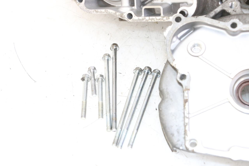 photo de KURBELGEHÄUSE DAELIM BESBI 125 (2007 - 2008) - Zoom auf Komponenten