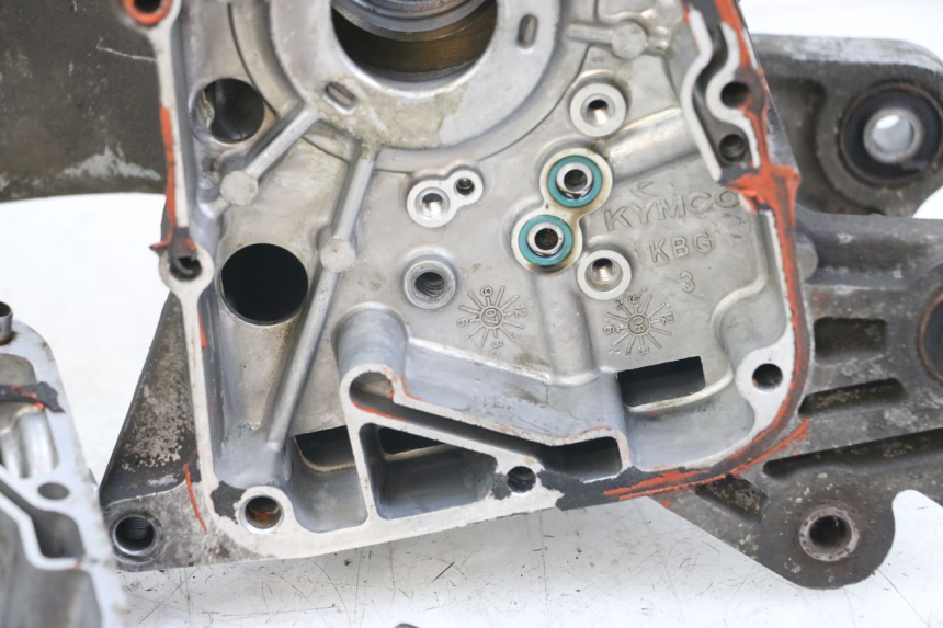 photo de MOTORBLOCK-UNTERTEIL KYMCO DINK 4T 50 (2007 - 2018) - Detaillierte Sichtprüfung