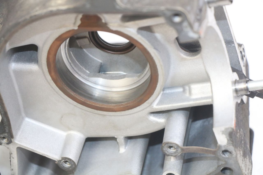 photo de MOTORBLOCK-UNTERTEIL KYMCO DINK STREET 125 (2009 - 2014) - Zoom auf Komponenten