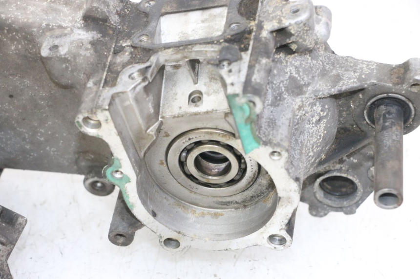 photo de MOTORUNTERTEIL PEUGEOT ELYSTAR 50 (2002 - 2014) - Profilansicht des Ersatzteils