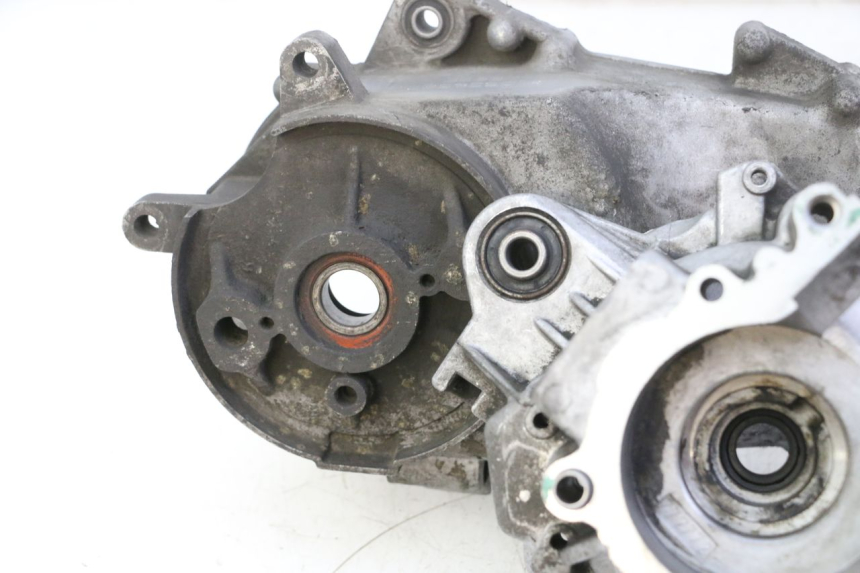 photo de MOTORUNTERTEIL PEUGEOT ELYSTAR 50 (2002 - 2014) - Fokus auf die Struktur