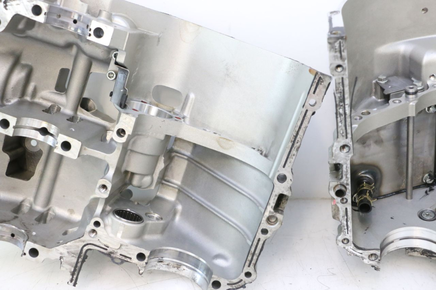 photo de KURBELGEHÄUSE KAWASAKI ER-6 ER6 N 650 (2005 - 2009) - Fokus auf die Struktur