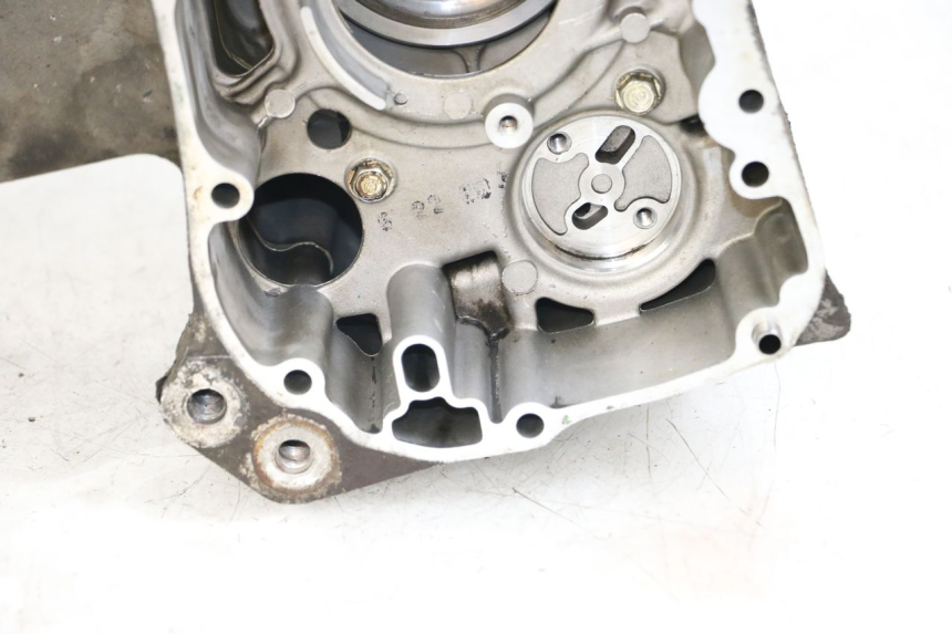 photo de UNTERER MOTORBLOCK HONDA FES S-WING SWING ABS 125 (2007 - 2015) - Charakteristische Merkmale