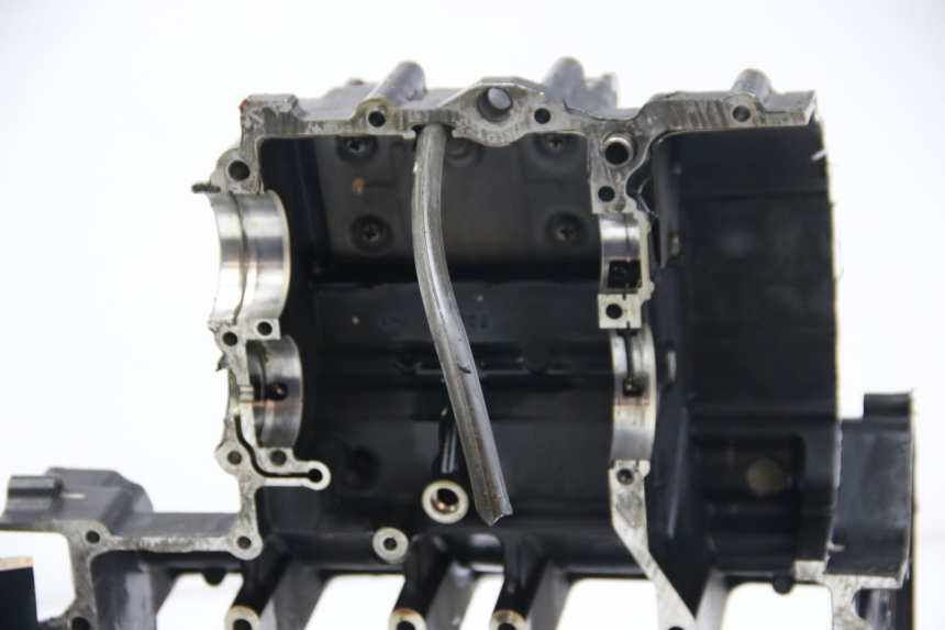 photo de MOTORBLOCK-UNTERTEIL YAMAHA FZS FAZER 600 (2001 - 2003) - Zoom auf Gebrauchszustand