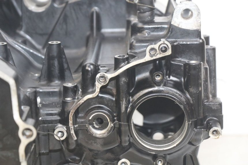 photo de UNTERER MOTORBLOCK YAMAHA FZS FAZER 600 (1998 - 2001) - Weitere Ansicht des Artikels