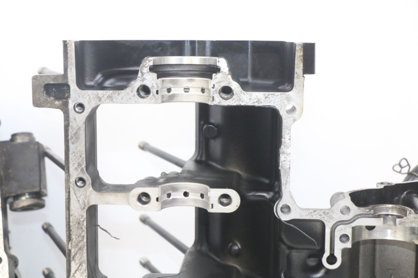 photo de UNTERER MOTORBLOCK YAMAHA FZS FAZER 600 (1998 - 2001) - Alternative Perspektive