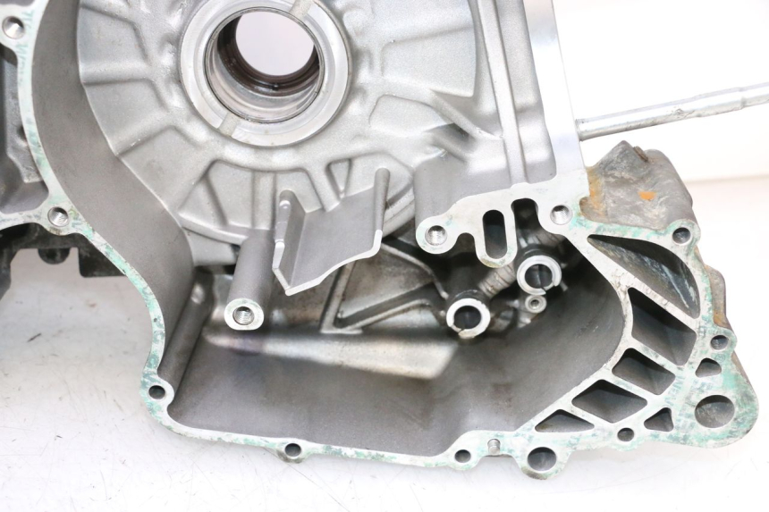 photo de KURBELGEHÄUSE GILERA GP 800 (2007 - 2013) - Kennzeichnungen und Originalreferenzen