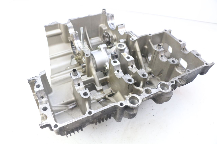 photo de UNTERER MOTORBLOCK SUZUKI GSF S BANDIT 600 (2000 - 2004) - Weitere Ansicht des Artikels