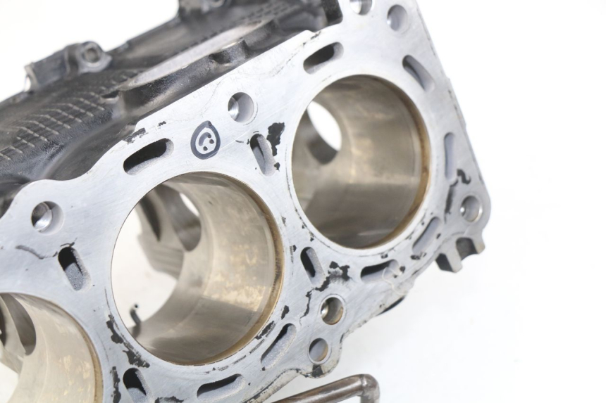 photo de KURBELGEHÄUSE SUZUKI GSR 600 (2005 - 2012) - Alternativer Blickwinkel