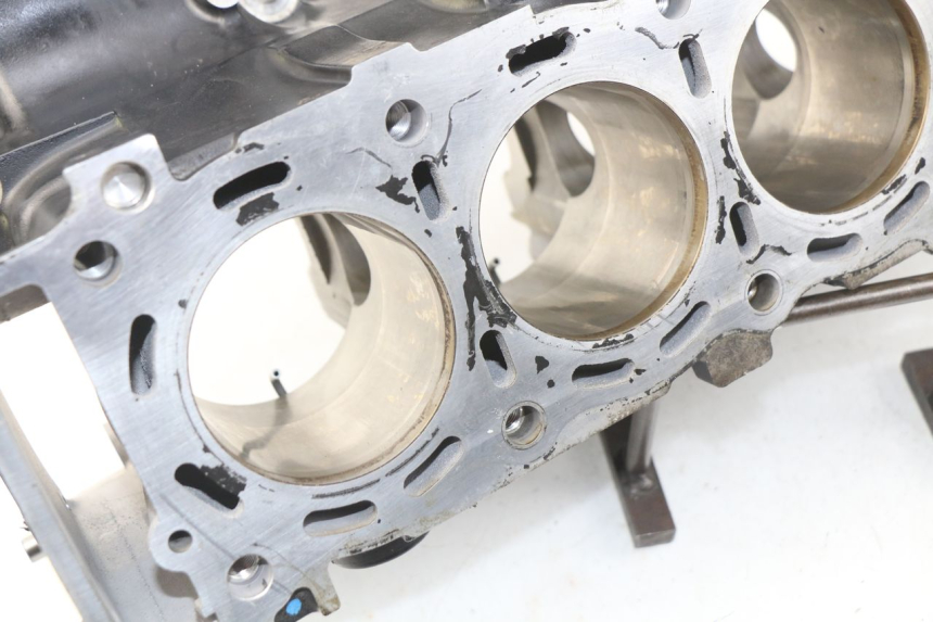 photo de KURBELGEHÄUSE SUZUKI GSR 600 (2005 - 2012) - Qualität der Gebrauchtware