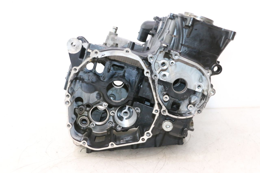 photo de KURBELGEHÄUSE SUZUKI GSR 600 (2005 - 2012) - Details der Befestigungspunkte