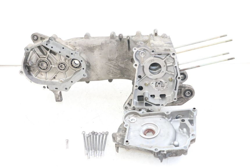 photo de MOTORBLOCK-UNTERTEIL SYM JET 14 4T 50 (2018 - 2022) - Fokus auf die Struktur