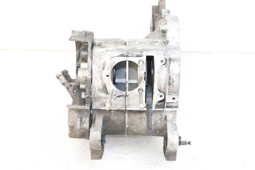 photo de UNTERER MOTORBLOCK PEUGEOT KISBEE 4T 50 (2018 - 2022) - Detailansicht des Bauteils