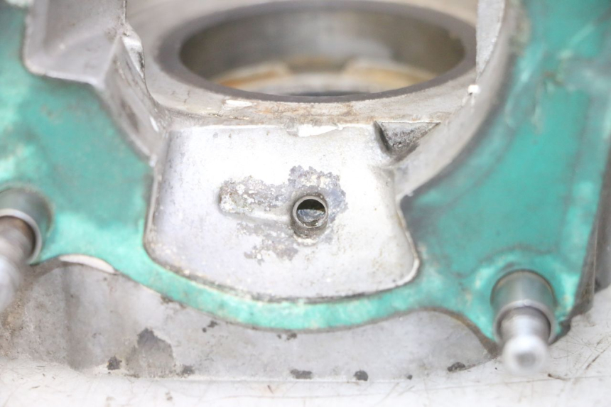 photo de UNTERER MOTORBLOCK KAWASAKI KX 85 (2014 - 2021) - Fokus auf die Struktur