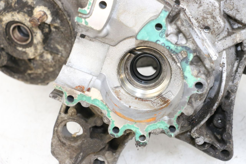 photo de UNTERER MOTORBLOCK PEUGEOT LUDIX 50 (2008 - 2017) - Weitere Ansicht des Artikels