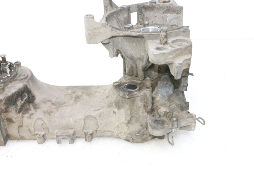 photo de KURBELGEHÄUSE PEUGEOT LUDIX ONE 50 (2004 - 2013) - Details der Befestigungspunkte