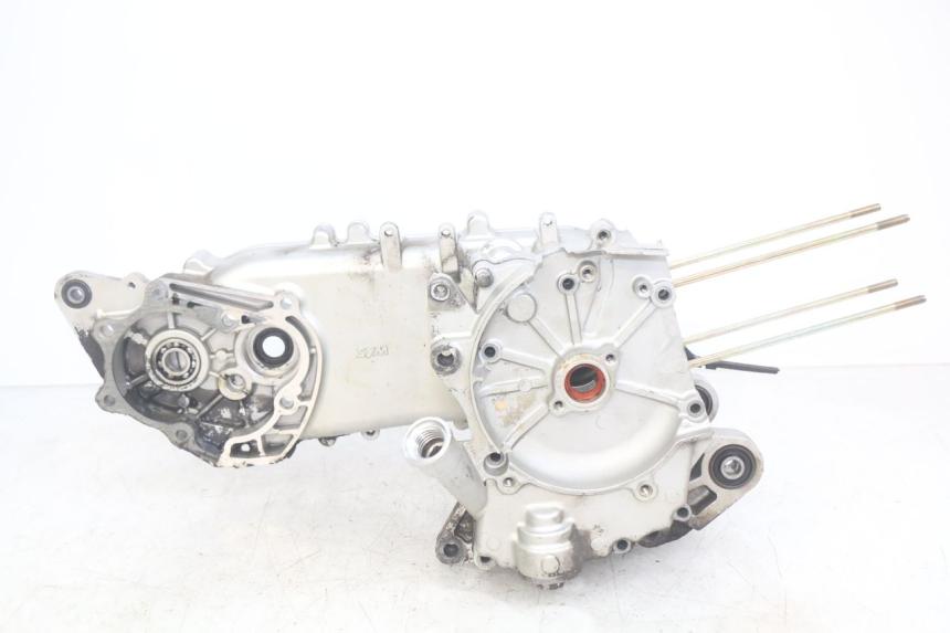 photo de MOTORBLOCK-UNTERTEIL SYM MIO 50 (2011 - 2017) - Hochauflösende Nahaufnahme