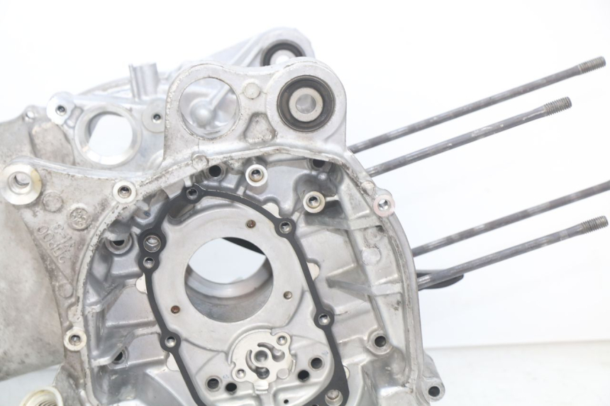 photo de MOTORBLOCK-UNTERTEIL YAMAHA N-MAX NMAX 125 (2017 - 2020) - Zoom auf Komponenten