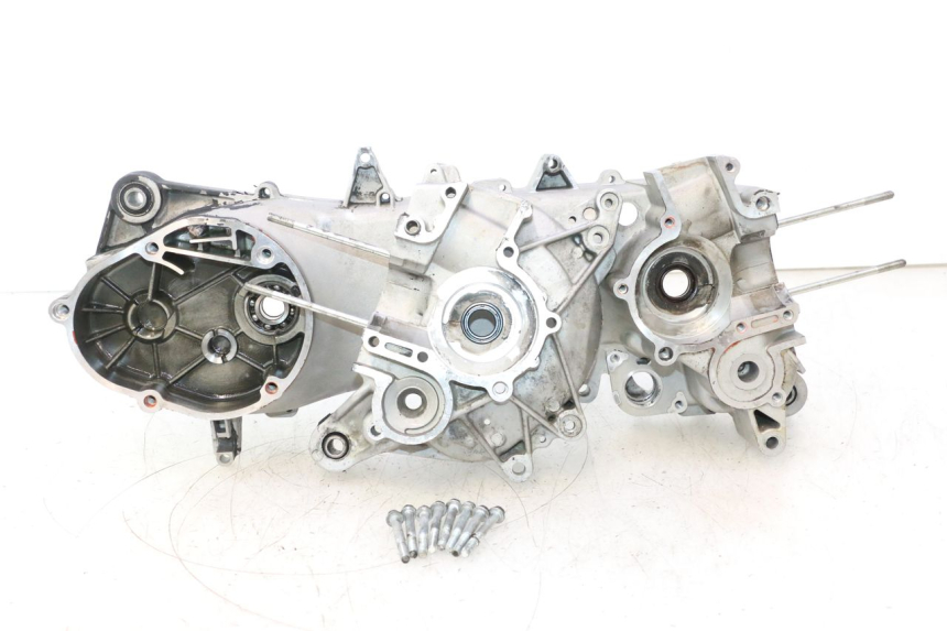 photo de UNTERER MOTORBLOCK PIAGGIO NEW TYPHOON 50 (2018 - 2021) - Detailansicht des Bauteils