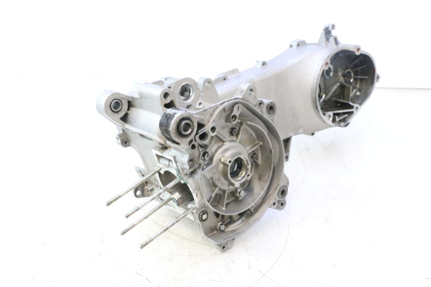 photo de UNTERER MOTORBLOCK PIAGGIO NEW TYPHOON 50 (2018 - 2021) - Profilansicht des Ersatzteils