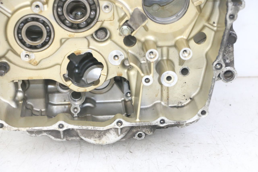 photo de KURBELGEHÄUSE HONDA NTV DEAUVILLE ABS 700 (2007 - 2016) - Charakteristische Merkmale