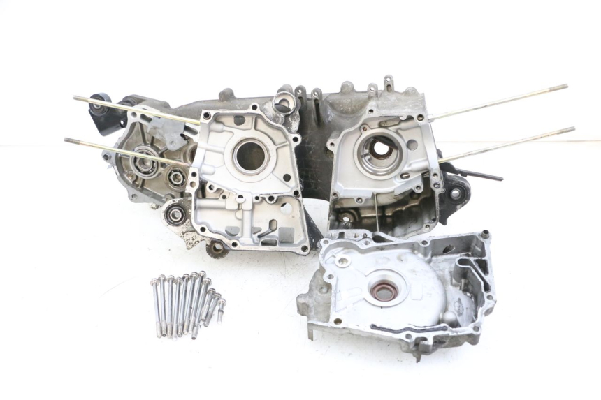 photo de MOTORBLOCK-UNTERTEIL SYM ORBIT III 3 4T 50 (2018 - 2021) - Details der Befestigungspunkte