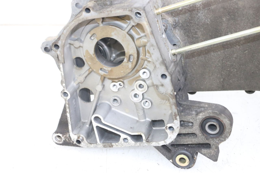 photo de KURBELGEHÄUSE SYM ORBIT 50 (2008 - 2010) - Hochauflösende Nahaufnahme