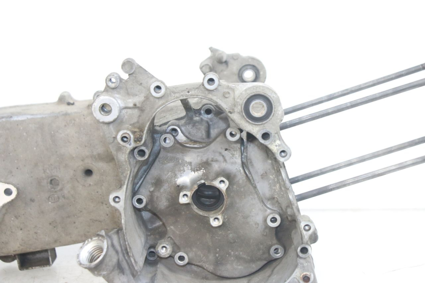 photo de MOTORBLOCK-UNTERTEIL HONDA PCX (JF28) 125 (2009 - 2011) - Zoom auf Komponenten