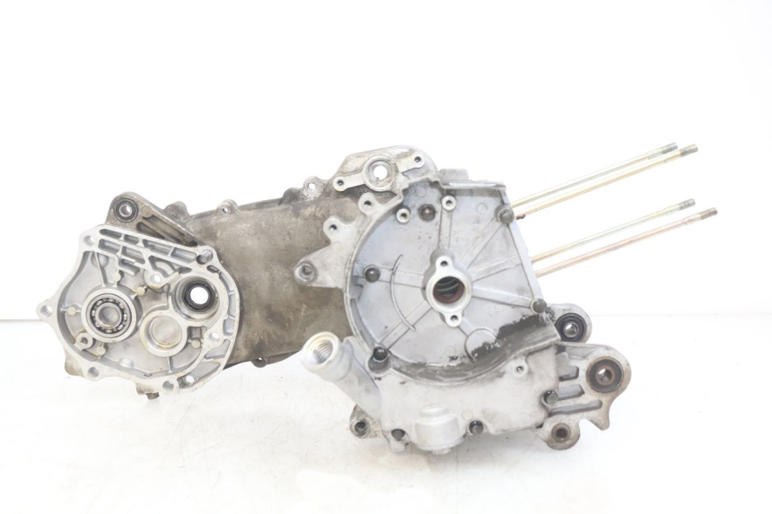 photo de MOTORBLOCK-UNTERTEIL TNT MOTOR ROMA 10' 4T 50 (2019 - 2022) - Hochauflösende Nahaufnahme